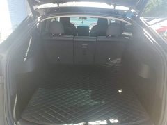 Tesla Model Y Rear-Wheel Drive - ფოტო 19
