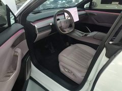 Nio Lerado L60 2024 60kWh Rear-Wheel Drive - ფოტო 16