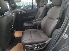 Li Auto Ideal L8 Air - ფოტო 17