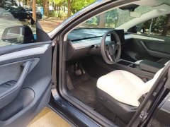 Tesla Model Y Long Range All-Wheel Drive - ფოტო 16