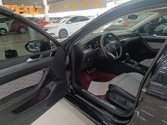 Volkswagen Magotan 2 Million Units Commemorative Edition 330TSI DSG Leading Version - ფოტო 16