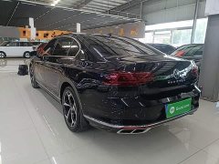 Volkswagen Magotan 2 Million Units Commemorative Edition 330TSI DSG Leading Version - ფოტო 5