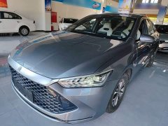 BYD Qin PLUS Glory Edition DM-i 55KM Leading - ფოტო 2