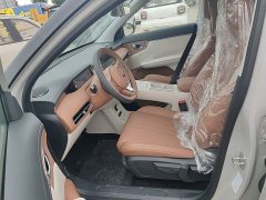 Wuling Bingguo S 2025 325km Deluxe Edition - ფოტო 15