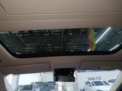 Li Auto i8 Standard Edition - ფოტო 18