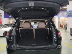 Li Auto i8 Standard Edition - ფოტო 19
