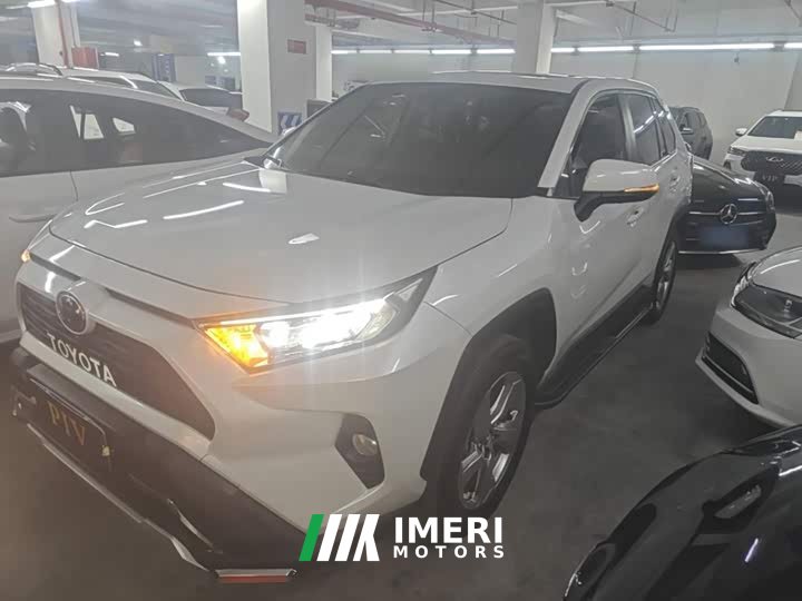 Toyota RAV4 2.0L CVT FWD Fashion Edition - ავტომობილი ჩინეთიდან