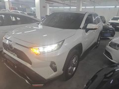 Toyota RAV4 2.0L CVT FWD Fashion Edition - ფოტო 2