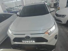Toyota RAV4 2.0L CVT FWD Fashion Edition - ფოტო 3