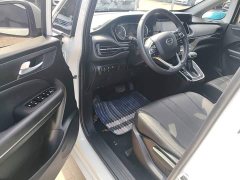 GAC Aion M6 270T DCT Luxury 7-Seater - ფოტო 16