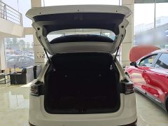 Volkswagen Touareg Sharp 1.5L Keen Edition - ფოტო 19
