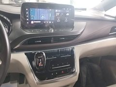 Buick GL8 2022 Land Executive Cabin 652T Premium - ფოტო 9