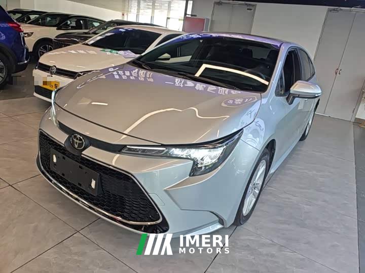 Toyota Corolla 1.8L CVT Luxury - ავტომობილი ჩინეთიდან