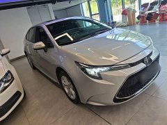 Toyota Corolla 1.8L CVT Luxury - ფოტო 4