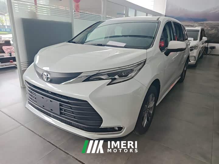 Toyota Sienna 2.5L Hybrid FWD Comfort
