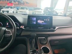 Toyota Sienna 2.5L Hybrid FWD Comfort - ფოტო 10
