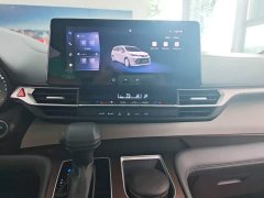 Toyota Sienna 2.5L Hybrid FWD Comfort - ფოტო 13