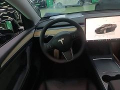 Tesla Model Y Rear-Wheel Drive - ფოტო 11