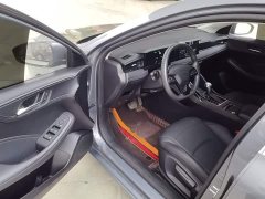 SAIC MG i5 2023 1.5L CVT Luxury - ფოტო 16