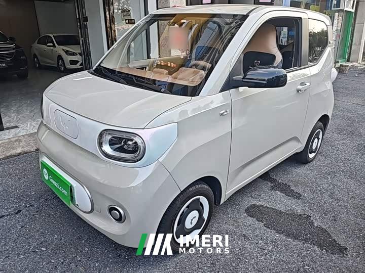 Wuling Hongguang MINIEV Third Generation 215km Youth Edition