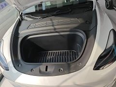 Tesla Model Y 2022 Facelift Rear-Wheel Drive - ფოტო 20
