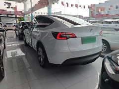 Tesla Model Y 2022 Facelift Rear-Wheel Drive - ფოტო 5