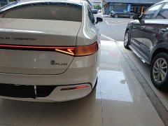 BYD Qin PLUS Glory Edition DM-i 55KM Leading - ფოტო 8