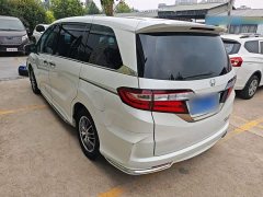 Honda Odyssey 2.0L Sharp Comfort Edition - ფოტო 5