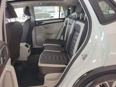 Volkswagen Taos 380TSI AWD R-Line High Performance Edition - photo 17