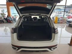 Volkswagen Taos 380TSI AWD R-Line High Performance Edition - photo 19