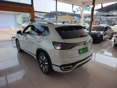 Volkswagen Taos 380TSI AWD R-Line High Performance Edition - photo 5