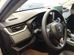 Toyota Venza 2020 2.0L CVT AWD Luxury - ფოტო 10