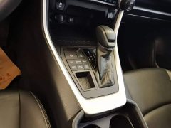 Toyota Venza 2020 2.0L CVT AWD Luxury - ფოტო 14