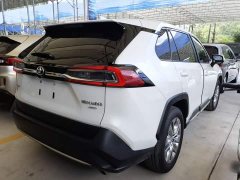 Toyota Venza 2020 2.0L CVT AWD Luxury - ფოტო 7
