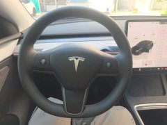 Tesla Model Y Long Range All-Wheel Drive - ფოტო 11