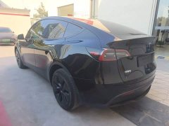 Tesla Model Y Long Range All-Wheel Drive - ფოტო 5