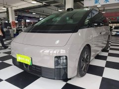 Li Auto Li Xiang MEGA Ultra - ფოტო 1