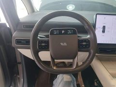 Li Auto Li Xiang MEGA Ultra - ფოტო 11