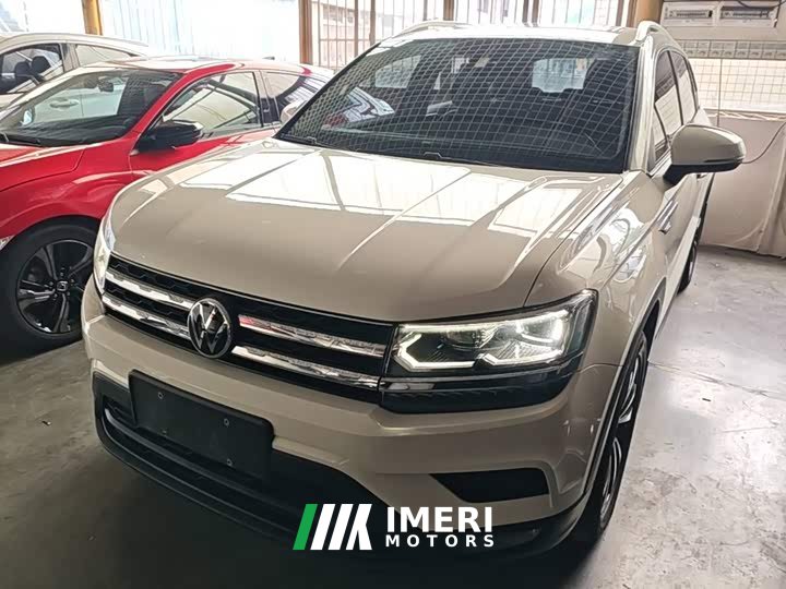 Volkswagen Touareg 280TSI FWD Comfort Edition - ავტომობილი ჩინეთიდან