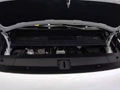 Li Auto MEGA Ultra Smart Refresh Edition - ფოტო 20
