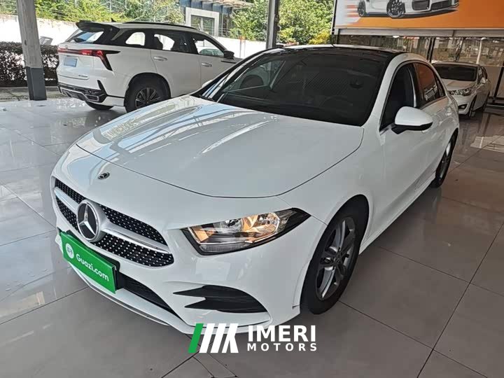 Mercedes-Benz A-Class Facelift A 180 L Sport Sedan