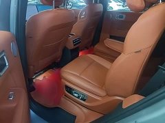 Li Auto L8 Pro - ფოტო 17