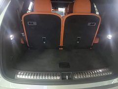 Li Auto L8 Pro - ფოტო 19