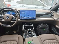 BYD Han DM-i Glory Edition 121KM Elite - ფოტო 13