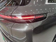 Li Auto L8 2023 Max - ფოტო 8