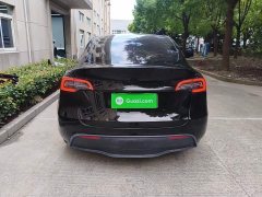 Tesla Model Y Standard Range RWD - ფოტო 6