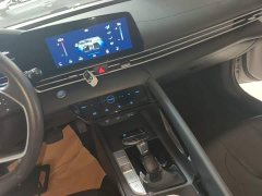 Hyundai Elantra 1.5L CVT GLX Elite - ფოტო 13