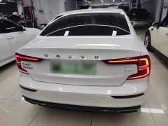 Volvo S60 Plug-in Hybrid 2022 T8 E-Drive Hybrid 4WD Smart Yi Luxury Edition - ფოტო 6