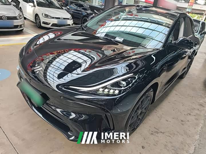 IM Motors Zhiji LS6 Max Standard Edition - ავტომობილი ჩინეთიდან