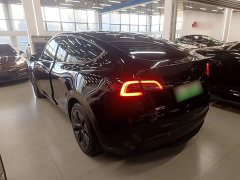 Tesla Model Y Rear-Wheel Drive - ფოტო 5